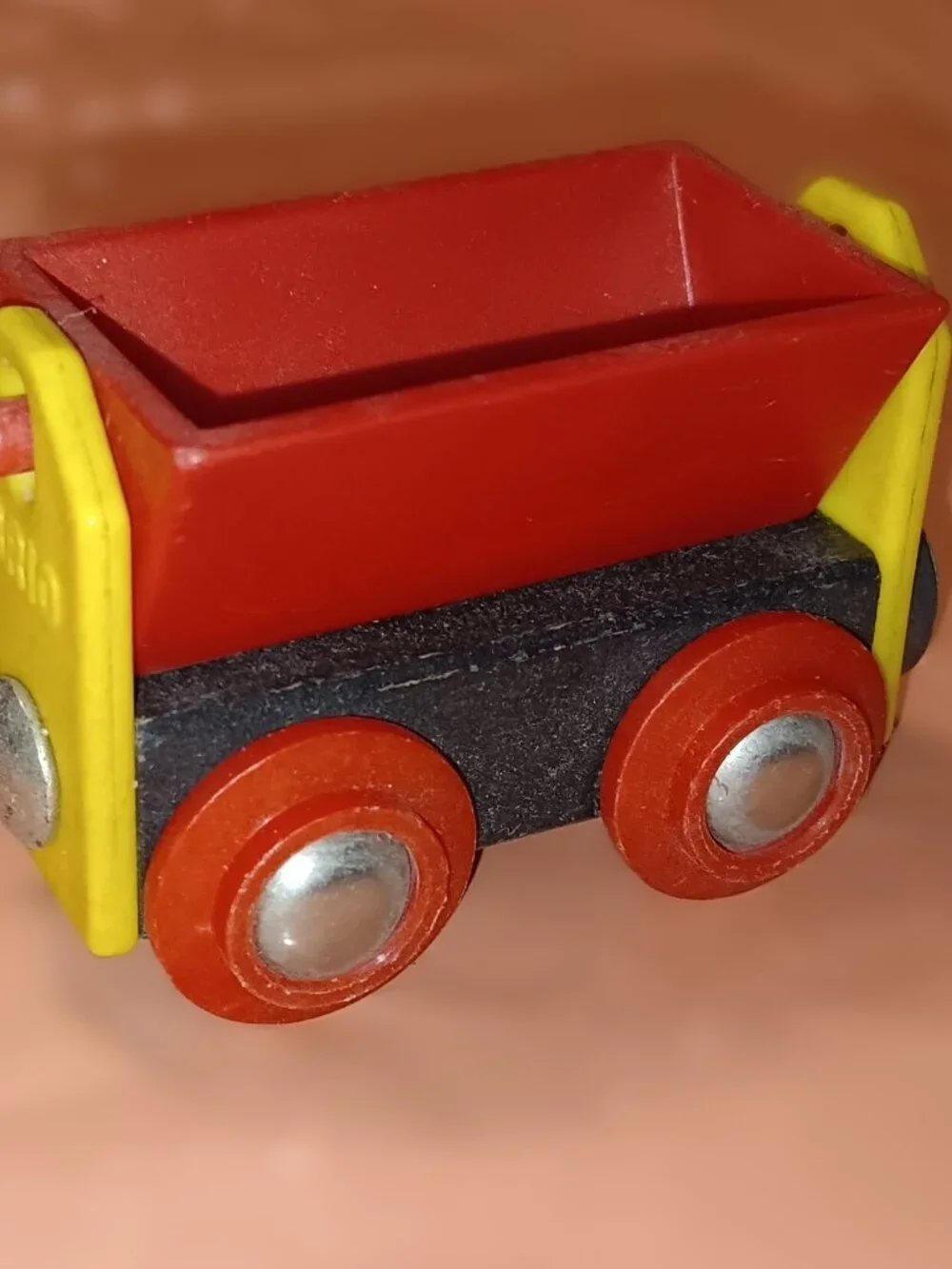 Brio Wooden Railway Train Track Engine Cargo Dumper Set of 10